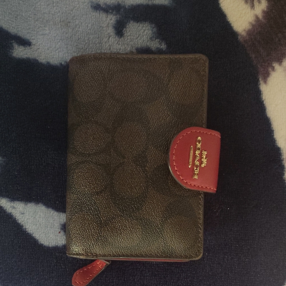 Coach Signature Wallet in Brown and Red